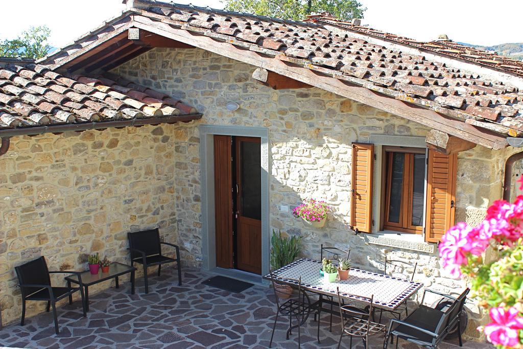 Agriturismo Mandrioli Pratovecchio Luaran gambar